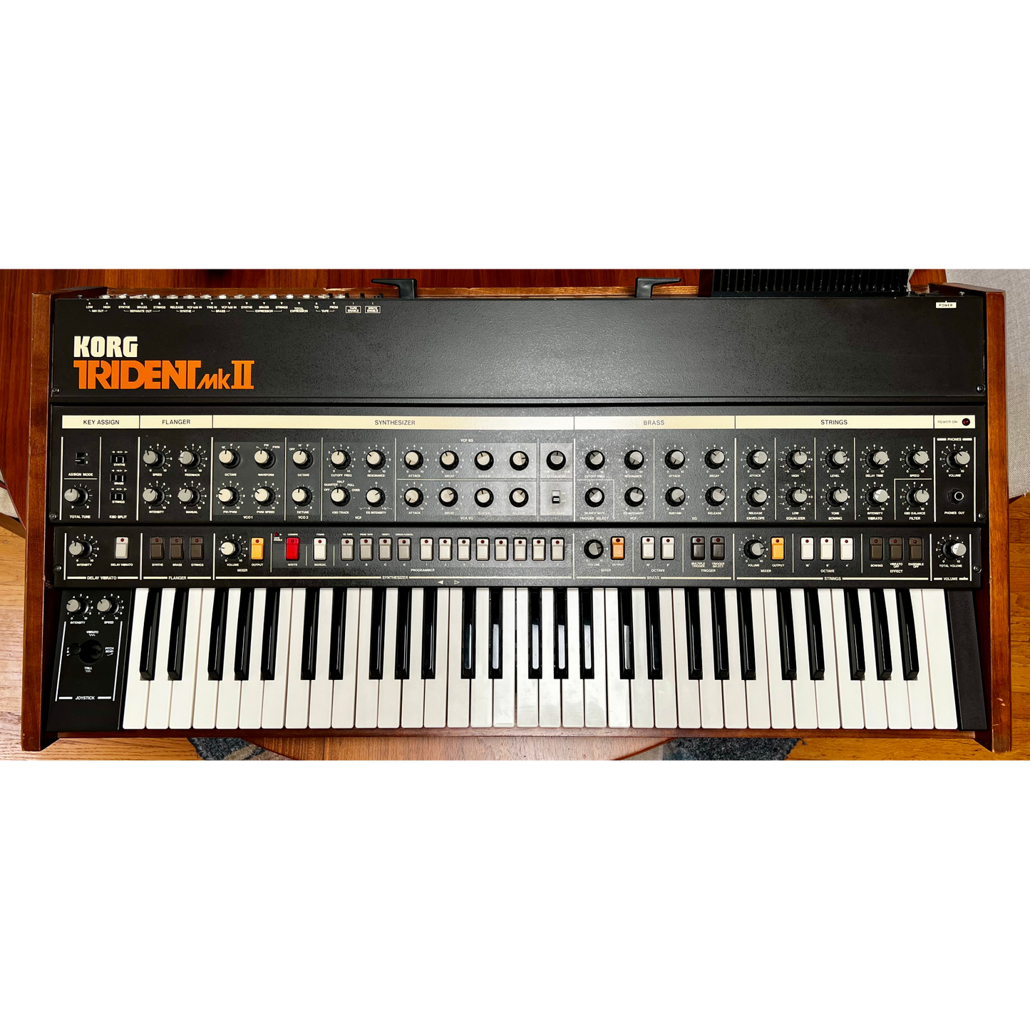 Trident Synthesizer | Cherry Audio